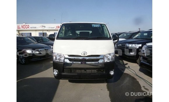 Buy Import Toyota Hiace White Car in Import - Dubai in Marquesas Buy Import Toyota Hiace White Car in Import - Dubai in Marquesas