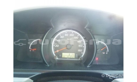 Acheter Import Voiture Toyota Hiace Blanc à Import - Dubai, Marquesas Acheter Import Voiture Toyota Hiace Blanc à Import - Dubai, Marquesas