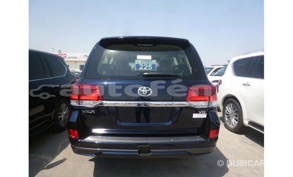 Buy Import Toyota Land Cruiser Blue Car in Import - Dubai in Marquesas Buy Import Toyota Land Cruiser Blue Car in Import - Dubai in Marquesas