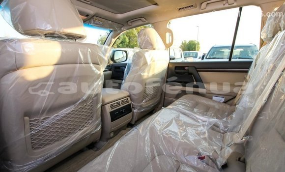 Buy Import Toyota Land Cruiser Black Car in Import - Dubai in Marquesas Buy Import Toyota Land Cruiser Black Car in Import - Dubai in Marquesas