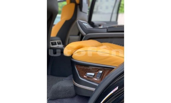 Acheter Import Voiture Lexus LX Noir à Import - Dubai, Marquesas Acheter Import Voiture Lexus LX Noir à Import - Dubai, Marquesas