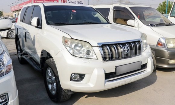 Acheter Import Voiture Toyota Prado Blanc à Import - Dubai, Marquesas Acheter Import Voiture Toyota Prado Blanc à Import - Dubai, Marquesas