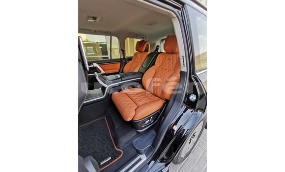 Acheter Import Voiture Toyota Land Cruiser Noir à Import - Dubai, Marquesas Acheter Import Voiture Toyota Land Cruiser Noir à Import - Dubai, Marquesas
