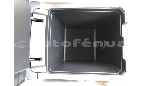 Acheter Import Voiture Toyota Prado Marron à Import - Dubai, Marquesas Acheter Import Voiture Toyota Prado Marron à Import - Dubai, Marquesas