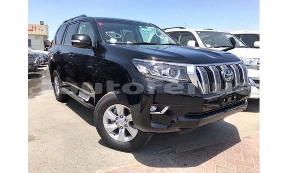 Acheter Import Voiture Toyota Prado Noir à Import - Dubai, Marquesas