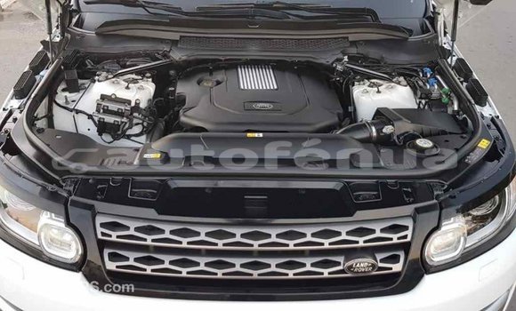 Acheter Import Voiture Land Rover Range Rover Blanc à Import - Dubai, Marquesas Acheter Import Voiture Land Rover Range Rover Blanc à Import - Dubai, Marquesas