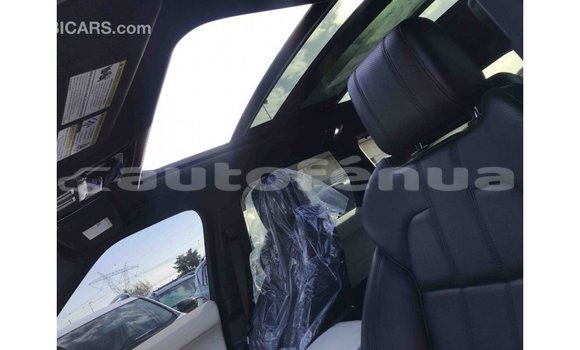 Acheter Import Voiture Land Rover Range Rover Blanc à Import - Dubai, Marquesas