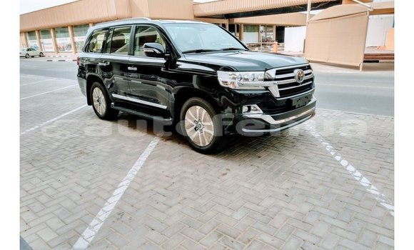 Acheter Import Voiture Toyota Land Cruiser Noir à Import - Dubai, Marquesas Acheter Import Voiture Toyota Land Cruiser Noir à Import - Dubai, Marquesas