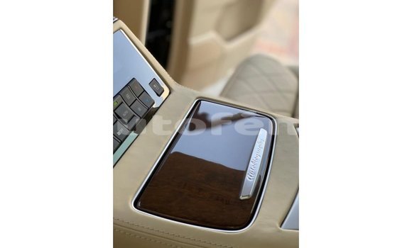 Acheter Import Voiture Lexus LX Beige à Import - Dubai, Marquesas Acheter Import Voiture Lexus LX Beige à Import - Dubai, Marquesas