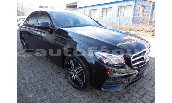 Acheter Import Voiture Mercedes-Benz 200 Noir à Import - Dubai, Marquesas Acheter Import Voiture Mercedes-Benz 200 Noir à Import - Dubai, Marquesas