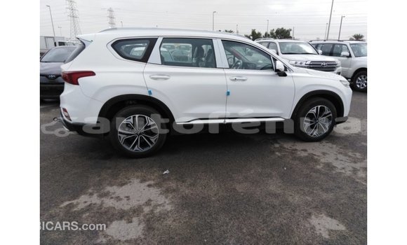 Acheter Import Voiture Hyundai Santa Fe Blanc à Import - Dubai, Marquesas Acheter Import Voiture Hyundai Santa Fe Blanc à Import - Dubai, Marquesas