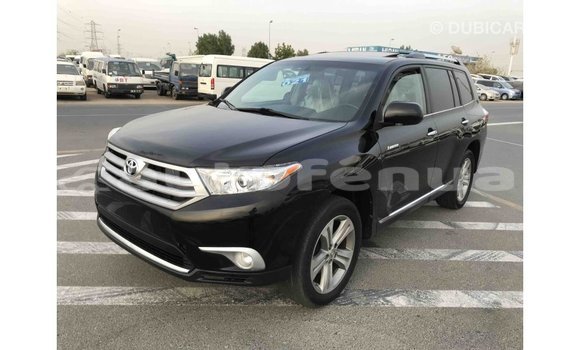 Acheter Import Voiture Toyota Highlander Noir à Import - Dubai, Marquesas Acheter Import Voiture Toyota Highlander Noir à Import - Dubai, Marquesas