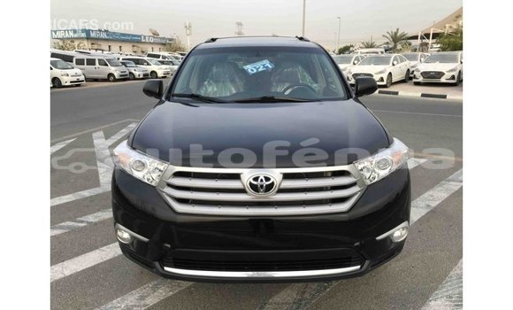 Acheter Import Voiture Toyota Highlander Noir à Import - Dubai, Marquesas Acheter Import Voiture Toyota Highlander Noir à Import - Dubai, Marquesas