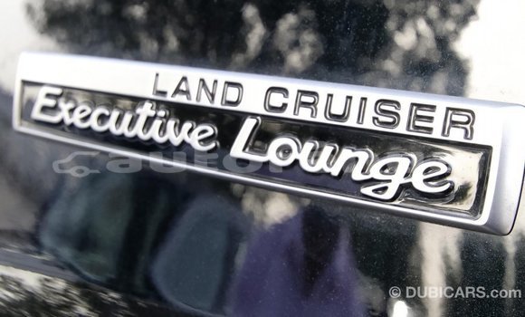 Acheter Import Voiture Toyota Land Cruiser Noir à Import - Dubai, Marquesas Acheter Import Voiture Toyota Land Cruiser Noir à Import - Dubai, Marquesas
