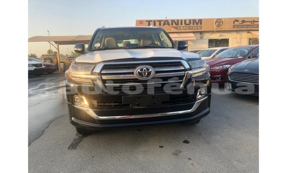 Buy Import Toyota Land Cruiser Black Car in Import - Dubai in Marquesas Buy Import Toyota Land Cruiser Black Car in Import - Dubai in Marquesas