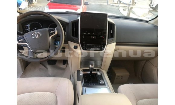 Buy Import Toyota Land Cruiser Black Car in Import - Dubai in Marquesas Buy Import Toyota Land Cruiser Black Car in Import - Dubai in Marquesas