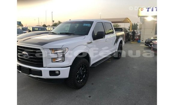 Buy Import Ford V8 White Car in Import - Dubai in Marquesas Buy Import Ford V8 White Car in Import - Dubai in Marquesas