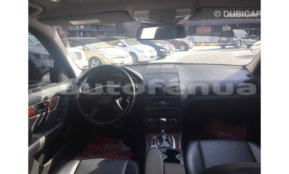 Buy Import Mercedes-Benz 190 (W201) Black Car in Import - Dubai in Marquesas Buy Import Mercedes-Benz 190 (W201) Black Car in Import - Dubai in Marquesas