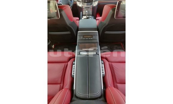 Acheter Import Voiture Toyota Land Cruiser Noir à Import - Dubai, Marquesas Acheter Import Voiture Toyota Land Cruiser Noir à Import - Dubai, Marquesas