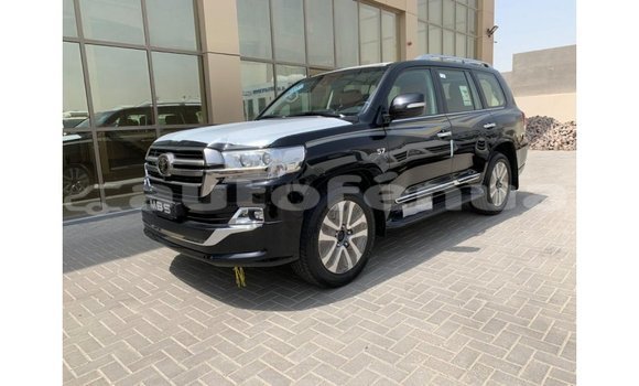 Acheter Import Voiture Toyota Land Cruiser Noir à Import - Dubai, Marquesas Acheter Import Voiture Toyota Land Cruiser Noir à Import - Dubai, Marquesas