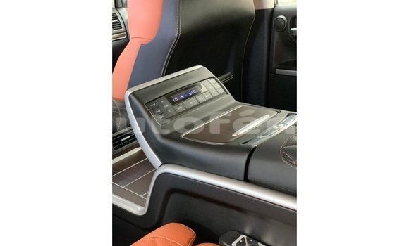 Acheter Import Voiture Toyota Land Cruiser Noir à Import - Dubai, Marquesas Acheter Import Voiture Toyota Land Cruiser Noir à Import - Dubai, Marquesas