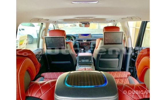 Acheter Import Voiture Lexus LX Rouge à Import - Dubai, Marquesas Acheter Import Voiture Lexus LX Rouge à Import - Dubai, Marquesas