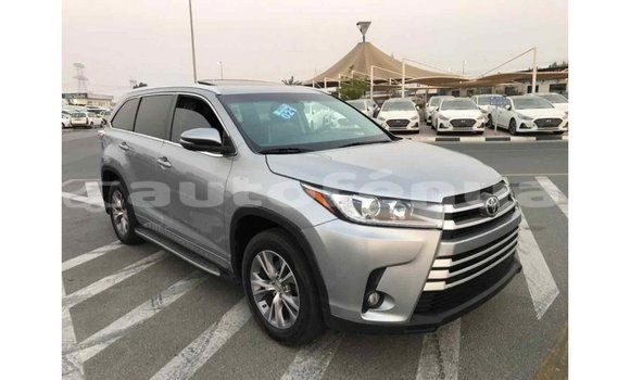 Acheter Import Voiture Toyota Highlander Autre à Import - Dubai, Marquesas Acheter Import Voiture Toyota Highlander Autre à Import - Dubai, Marquesas