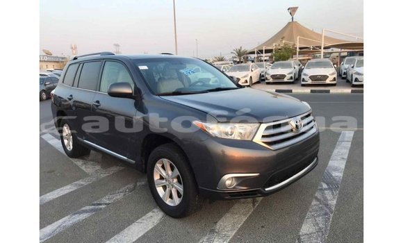 Acheter Import Voiture Toyota Highlander Autre à Import - Dubai, Marquesas Acheter Import Voiture Toyota Highlander Autre à Import - Dubai, Marquesas