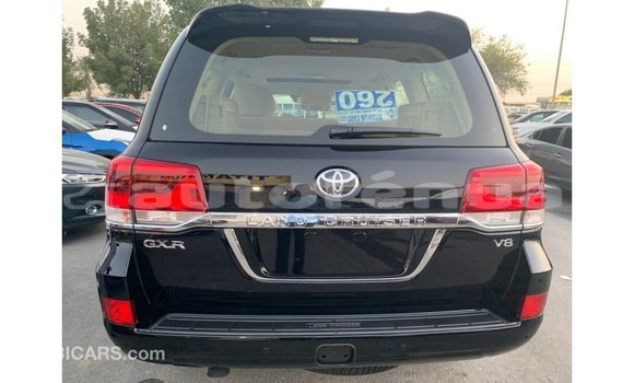 Buy Import Toyota Land Cruiser Black Car in Import - Dubai in Marquesas Buy Import Toyota Land Cruiser Black Car in Import - Dubai in Marquesas
