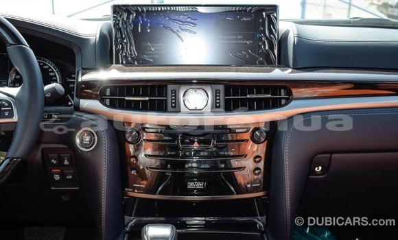 Acheter Import Voiture Lexus LX Blanc à Import - Dubai, Marquesas Acheter Import Voiture Lexus LX Blanc à Import - Dubai, Marquesas