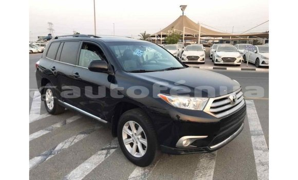 Acheter Import Voiture Toyota Highlander Noir à Import - Dubai, Marquesas Acheter Import Voiture Toyota Highlander Noir à Import - Dubai, Marquesas