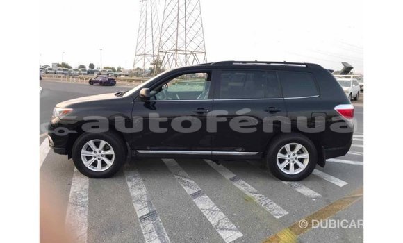 Acheter Import Voiture Toyota Highlander Noir à Import - Dubai, Marquesas Acheter Import Voiture Toyota Highlander Noir à Import - Dubai, Marquesas
