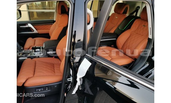 Buy Import Toyota Land Cruiser Black Car in Import - Dubai in Marquesas Buy Import Toyota Land Cruiser Black Car in Import - Dubai in Marquesas