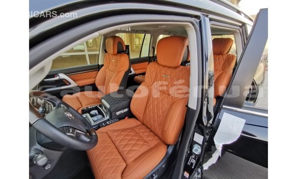 Buy Import Toyota Land Cruiser Black Car in Import - Dubai in Marquesas Buy Import Toyota Land Cruiser Black Car in Import - Dubai in Marquesas