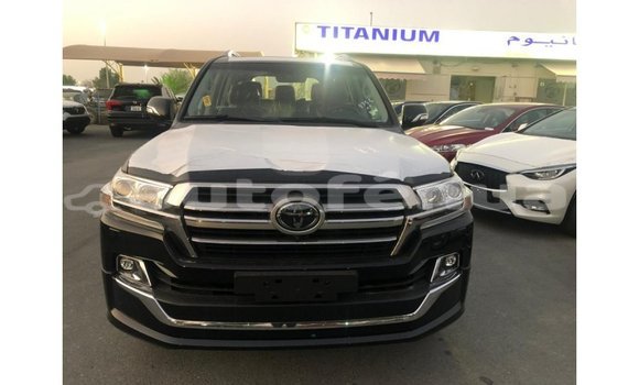 Buy Import Toyota Land Cruiser Black Car in Import - Dubai in Marquesas Buy Import Toyota Land Cruiser Black Car in Import - Dubai in Marquesas