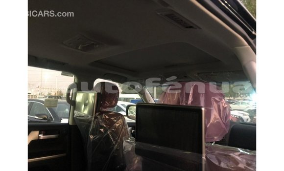 Buy Import Toyota Land Cruiser Black Car in Import - Dubai in Marquesas Buy Import Toyota Land Cruiser Black Car in Import - Dubai in Marquesas