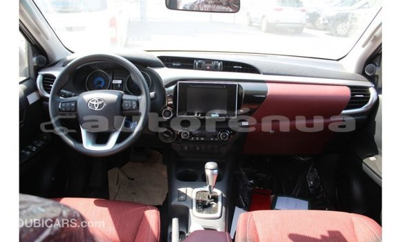 Buy Import Toyota Hilux White Car in Import - Dubai in Marquesas Buy Import Toyota Hilux White Car in Import - Dubai in Marquesas