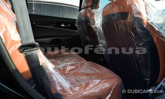 Acheter Import Voiture Kia Sorento Noir à Import - Dubai, Marquesas Acheter Import Voiture Kia Sorento Noir à Import - Dubai, Marquesas