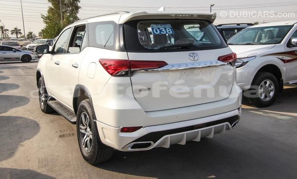 Buy Import Toyota Fortuner White Car in Import - Dubai in Marquesas Buy Import Toyota Fortuner White Car in Import - Dubai in Marquesas