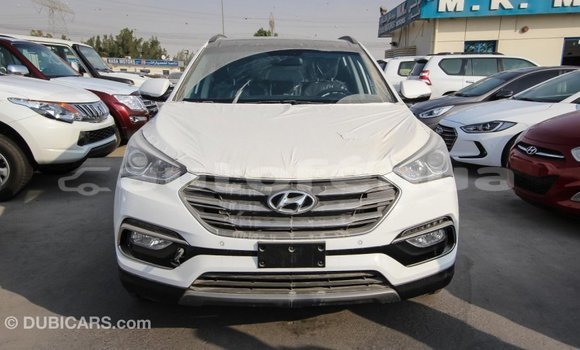 Buy Import Hyundai Santa Fe White Car in Import - Dubai in Marquesas Buy Import Hyundai Santa Fe White Car in Import - Dubai in Marquesas