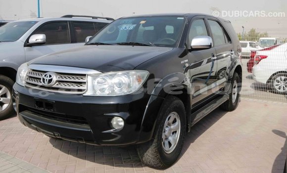 Acheter Import Voiture Toyota Fortuner Noir à Import - Dubai, Marquesas Acheter Import Voiture Toyota Fortuner Noir à Import - Dubai, Marquesas