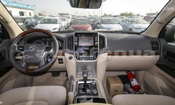 Buy Import Toyota Land Cruiser Black Car in Import - Dubai in Marquesas Buy Import Toyota Land Cruiser Black Car in Import - Dubai in Marquesas