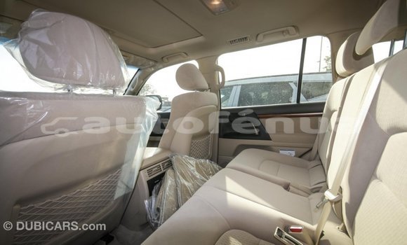 Buy Import Toyota Land Cruiser Black Car in Import - Dubai in Marquesas Buy Import Toyota Land Cruiser Black Car in Import - Dubai in Marquesas