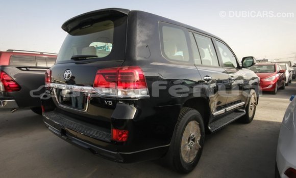 Buy Import Toyota Land Cruiser Black Car in Import - Dubai in Marquesas Buy Import Toyota Land Cruiser Black Car in Import - Dubai in Marquesas