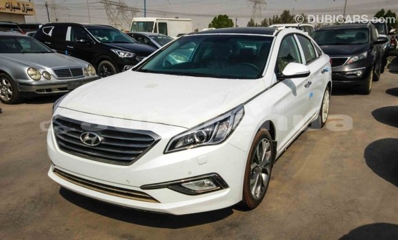 Acheter Import Voiture Hyundai Sonata Blanc à Import - Dubai, Marquesas Acheter Import Voiture Hyundai Sonata Blanc à Import - Dubai, Marquesas
