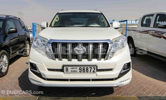Acheter Import Voiture Toyota Prado Blanc à Import - Dubai, Marquesas Acheter Import Voiture Toyota Prado Blanc à Import - Dubai, Marquesas