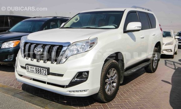 Acheter Import Voiture Toyota Prado Blanc à Import - Dubai, Marquesas Acheter Import Voiture Toyota Prado Blanc à Import - Dubai, Marquesas