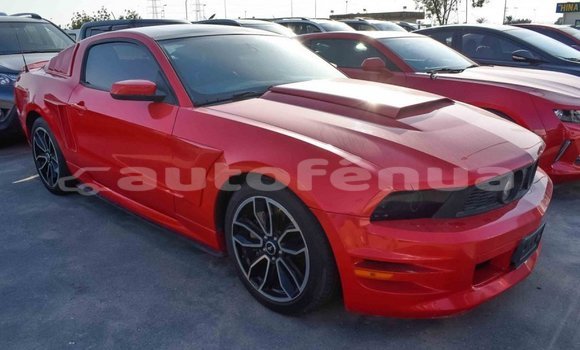Acheter Import Voiture Ford Mustang Rouge à Import - Dubai, Marquesas Acheter Import Voiture Ford Mustang Rouge à Import - Dubai, Marquesas
