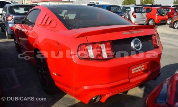 Acheter Import Voiture Ford Mustang Rouge à Import - Dubai, Marquesas Acheter Import Voiture Ford Mustang Rouge à Import - Dubai, Marquesas