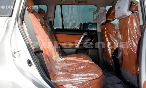 Acheter Import Voiture Toyota Prado Autre à Import - Dubai, Marquesas Acheter Import Voiture Toyota Prado Autre à Import - Dubai, Marquesas